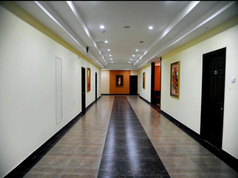Hotel Treebo Crystal Castle Bengaluru Zewnętrze zdjęcie